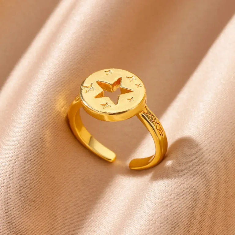 Bague médaillon étoile dorée