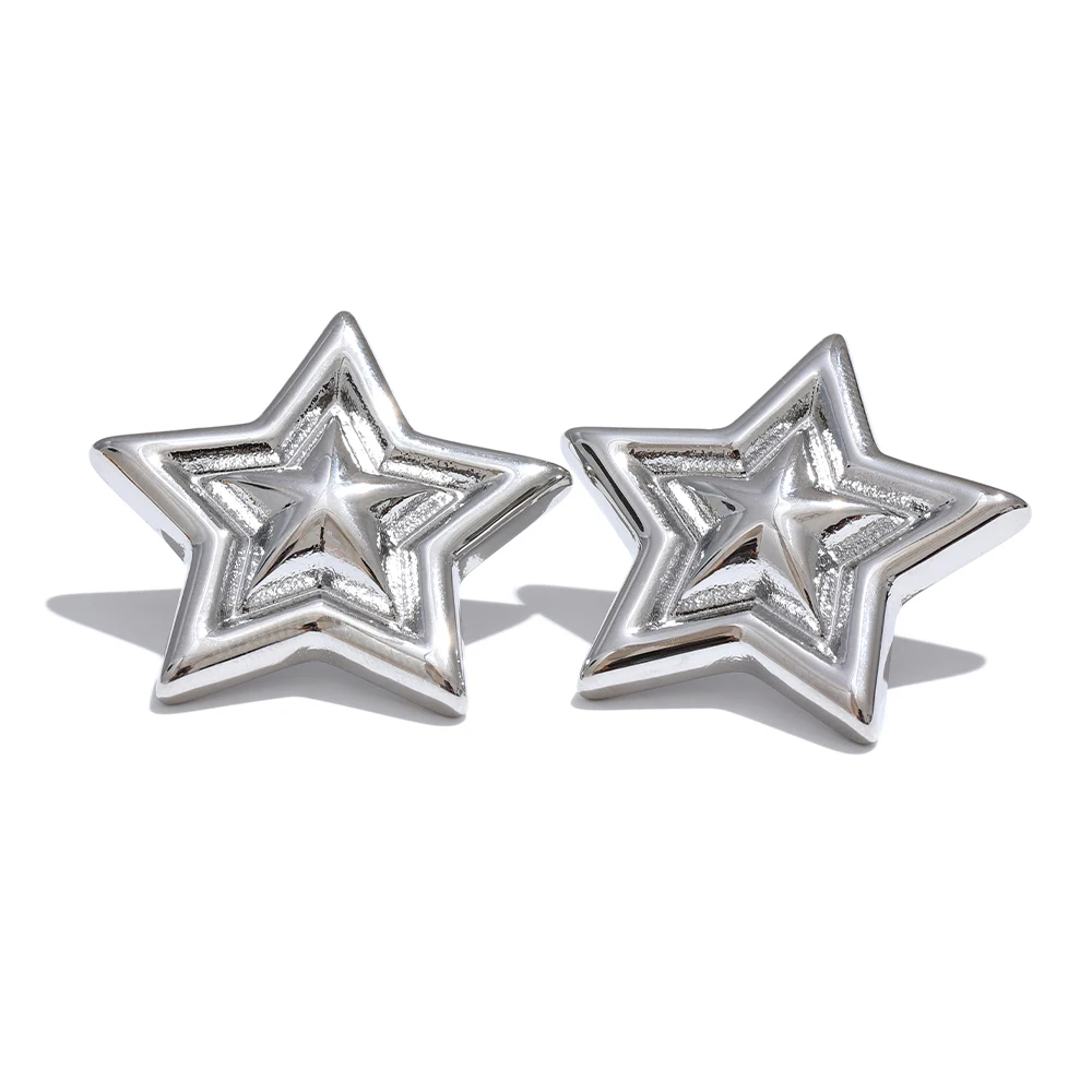 Boucles d'oreilles étoile à relief argentées